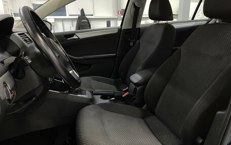 Volkswagen Jetta VI, 2012 год, 1 099 000 рублей, 17 фотография