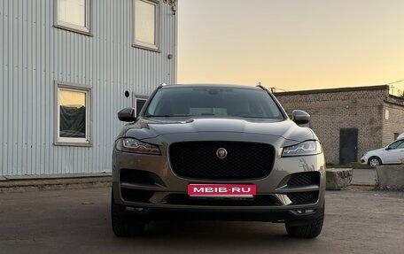 Jaguar F-Pace, 2017 год, 2 750 000 рублей, 1 фотография