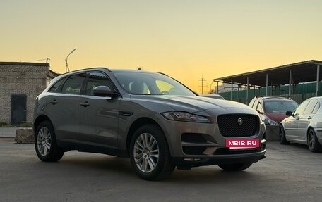 Jaguar F-Pace, 2017 год, 2 750 000 рублей, 6 фотография