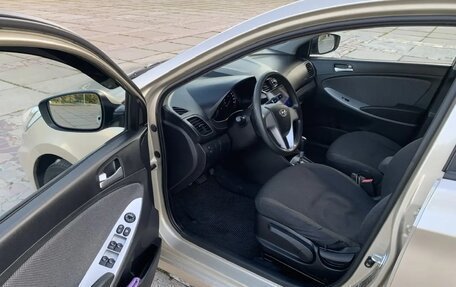 Hyundai Solaris II рестайлинг, 2014 год, 940 000 рублей, 7 фотография