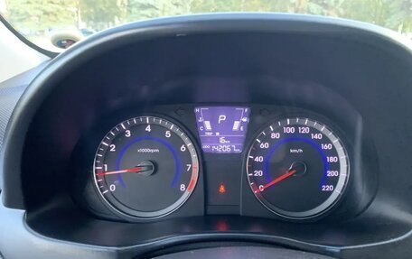 Hyundai Solaris II рестайлинг, 2014 год, 940 000 рублей, 9 фотография