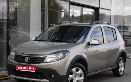 Renault Sandero I, 2013 год, 449 000 рублей, 1 фотография