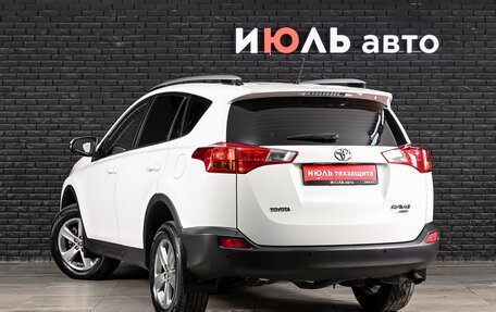 Toyota RAV4, 2015 год, 8 фотография