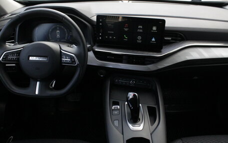 Haval F7x I, 2024 год, 2 200 000 рублей, 9 фотография