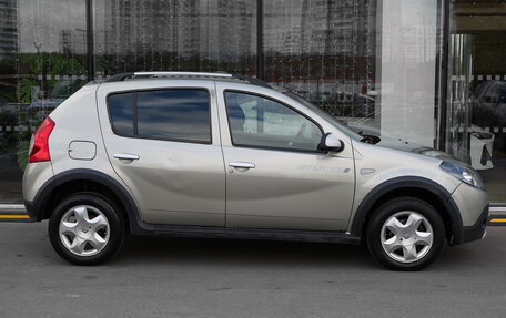Renault Sandero I, 2013 год, 449 000 рублей, 3 фотография