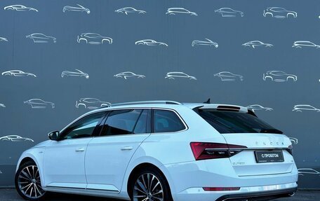 Skoda Superb III рестайлинг, 2020 год, 3 698 500 рублей, 4 фотография