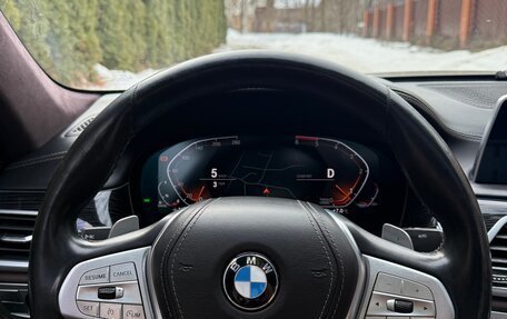 BMW 7 серия, 2019 год, 4 950 000 рублей, 18 фотография