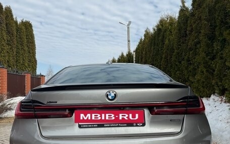 BMW 7 серия, 2019 год, 4 950 000 рублей, 23 фотография