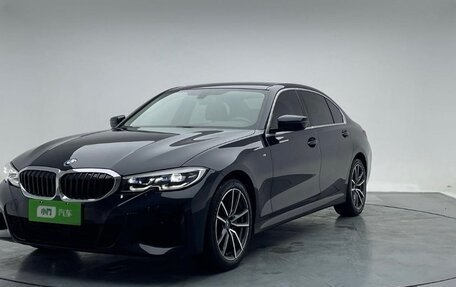 BMW 3 серия, 2022 год, 4 200 000 рублей, 2 фотография