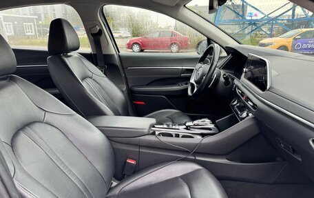 Hyundai Sonata VIII, 2023 год, 2 600 000 рублей, 14 фотография