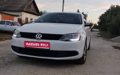 Volkswagen Jetta VI, 2012 год, 860 000 рублей, 7 фотография