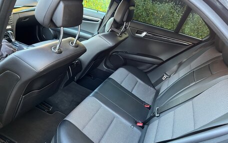 Mercedes-Benz C-Класс, 2012 год, 1 500 000 рублей, 14 фотография