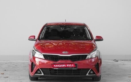KIA Rio IV, 2021 год, 1 549 000 рублей, 3 фотография