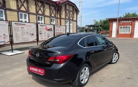 Opel Astra J, 2013 год, 890 000 рублей, 5 фотография