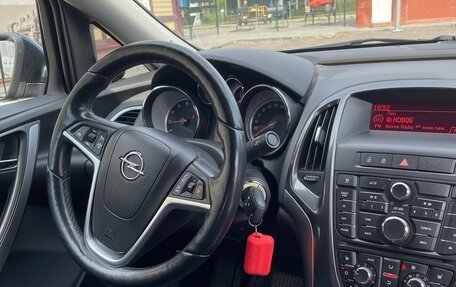 Opel Astra J, 2013 год, 890 000 рублей, 10 фотография