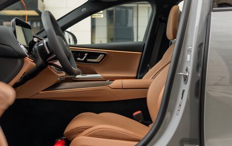 Mercedes-Benz E-Класс, 2026 год, 9 600 000 рублей, 19 фотография
