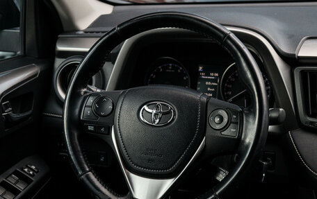 Toyota RAV4, 2017 год, 2 250 000 рублей, 11 фотография