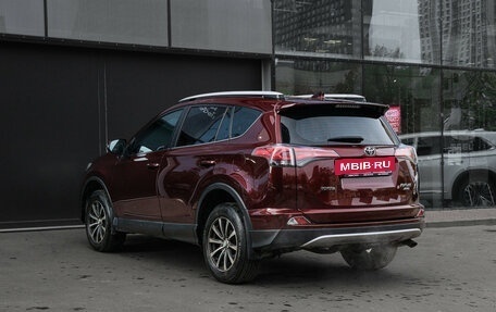 Toyota RAV4, 2017 год, 2 250 000 рублей, 6 фотография