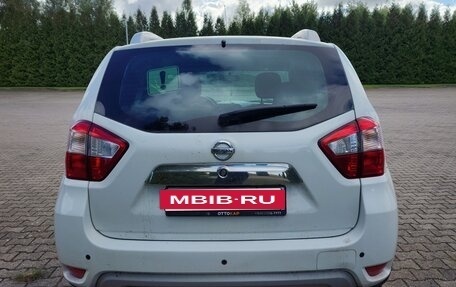 Nissan Terrano III, 2015 год, 1 000 000 рублей, 2 фотография