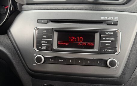 KIA Rio III рестайлинг, 2016 год, 924 000 рублей, 18 фотография