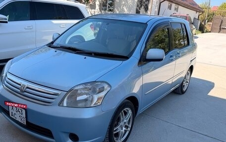Toyota Raum II, 2003 год, 590 000 рублей, 3 фотография