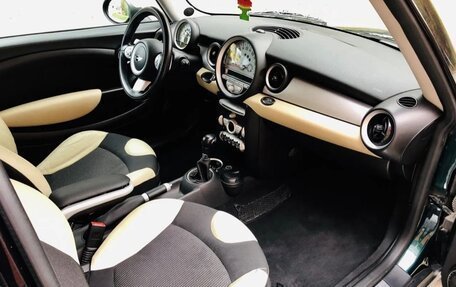 MINI Hatch, 2008 год, 750 000 рублей, 11 фотография