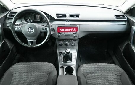 Volkswagen Passat B7, 2012 год, 1 279 900 рублей, 9 фотография