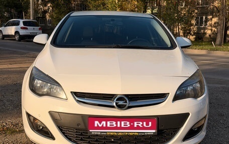 Opel Astra J, 2013 год, 750 000 рублей, 6 фотография