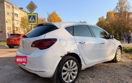 Opel Astra J, 2013 год, 750 000 рублей, 7 фотография