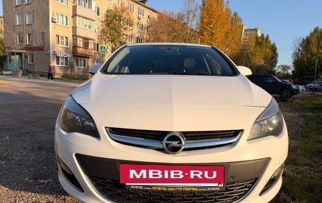 Opel Astra J, 2013 год, 750 000 рублей, 3 фотография