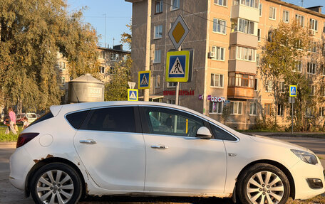 Opel Astra J, 2013 год, 750 000 рублей, 15 фотография