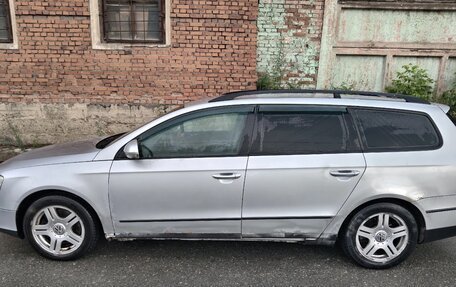 Volkswagen Passat B6, 2007 год, 400 000 рублей, 2 фотография