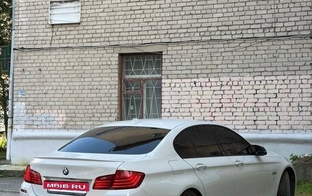 BMW 5 серия, 2014 год, 1 850 000 рублей, 3 фотография