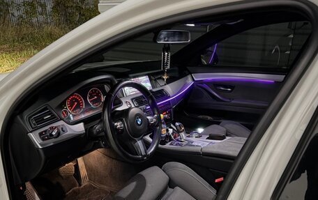 BMW 5 серия, 2014 год, 1 850 000 рублей, 14 фотография