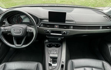 Audi A4, 2018 год, 2 497 000 рублей, 12 фотография