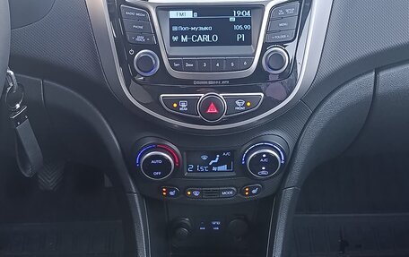 Hyundai Solaris II рестайлинг, 2016 год, 1 030 000 рублей, 14 фотография