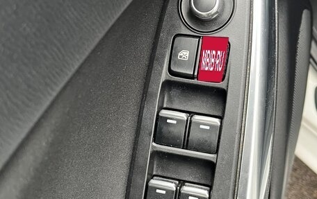 Mazda 6, 2016 год, 1 980 000 рублей, 13 фотография