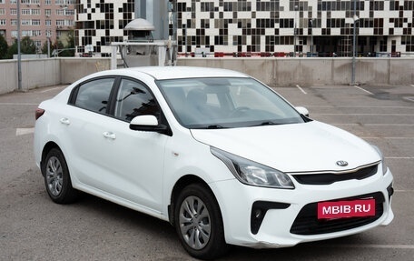 KIA Rio IV, 2017 год, 1 100 000 рублей, 2 фотография