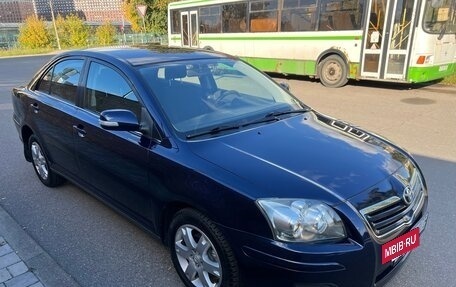 Toyota Avensis III рестайлинг, 2007 год, 710 000 рублей, 2 фотография