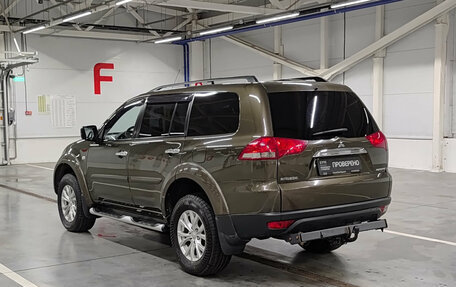 Mitsubishi Pajero Sport II рестайлинг, 2015 год, 2 000 000 рублей, 8 фотография