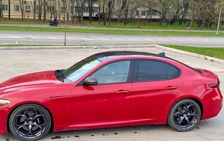 Alfa Romeo Giulia II, 2022 год, 3 590 000 рублей, 6 фотография