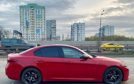 Alfa Romeo Giulia II, 2022 год, 3 590 000 рублей, 11 фотография