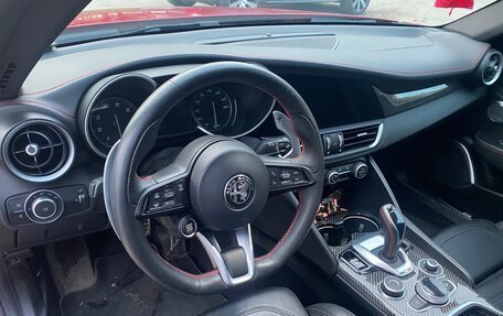 Alfa Romeo Giulia II, 2022 год, 3 590 000 рублей, 15 фотография