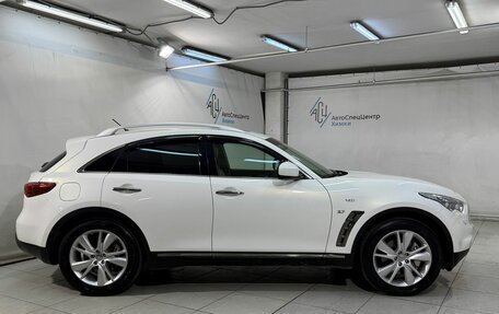 Infiniti QX70, 2016 год, 3 039 800 рублей, 19 фотография