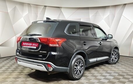 Mitsubishi Outlander III рестайлинг 3, 2019 год, 2 147 000 рублей, 2 фотография