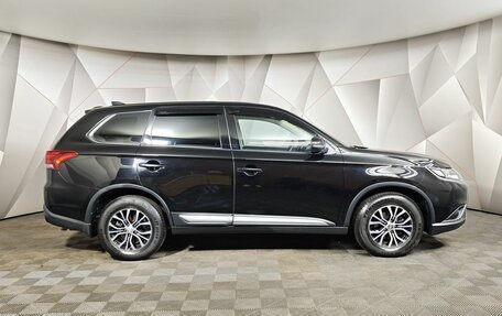 Mitsubishi Outlander III рестайлинг 3, 2019 год, 2 147 000 рублей, 6 фотография