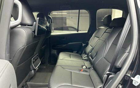 Toyota Land Cruiser, 2023 год, 9 249 000 рублей, 7 фотография