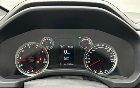Toyota Land Cruiser, 2023 год, 9 249 000 рублей, 13 фотография