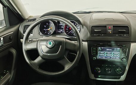 Skoda Yeti I рестайлинг, 2012 год, 700 000 рублей, 10 фотография