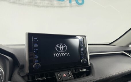Toyota RAV4, 2021 год, 3 150 000 рублей, 12 фотография